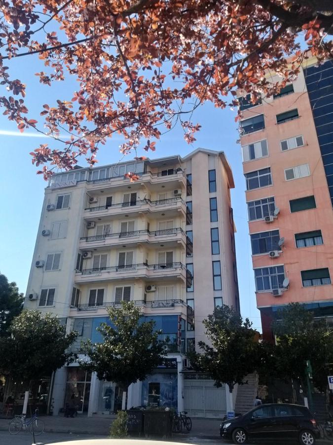Shkodra Duplex Apartment Extérieur photo